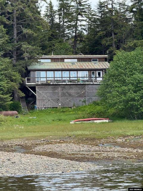 Photo of Funter Bay Legal Address Only #Funter bay, Juneau, AK 99801 (MLS # 25683)