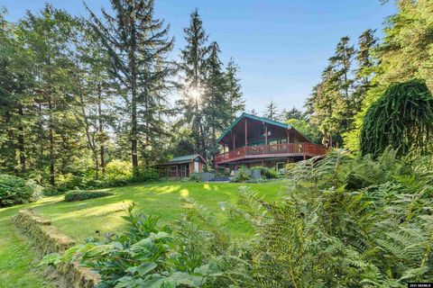 Photo of 19935 Cohen Drive, Juneau, AK 99801 (MLS # 25815)