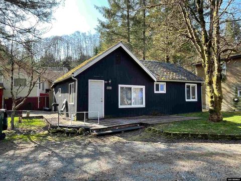 Photo of 930-936 Freeman Street, Ketchikan, AK 99901 (MLS # 25325)