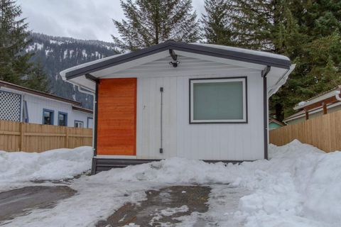 Photo of 5905 Churchill Way #7, Juneau, AK 99801 (MLS # 260247)