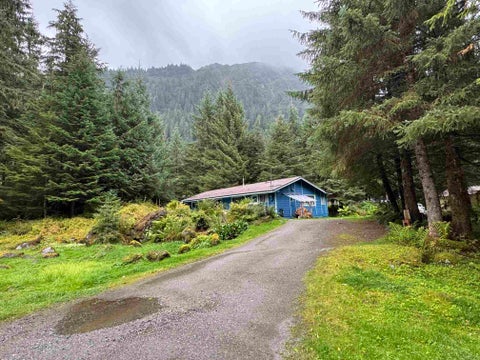 Photo of 4491 Trafalgar Avenue, Juneau, AK 99801 (MLS # 260754)