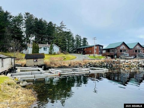 Photo of 300 9th Street, Craig, AK 99921 (MLS # 25390)