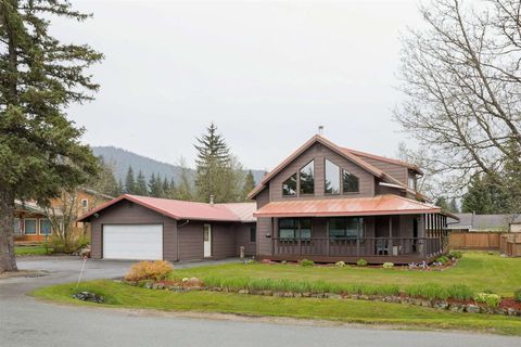 Photo of 8923 Sleepy Court, Juneau, AK 99801 (MLS # 260401)