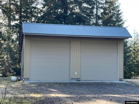 Photo of 0 Columbine Lane #LT 4D HAPPY ACRES SU, Gustavus, AK 99826 (MLS # 24508)