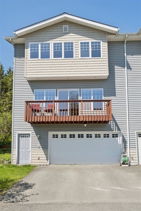 Photo of 3820 Lee Court, Juneau, AK 99801 (MLS # 260408)