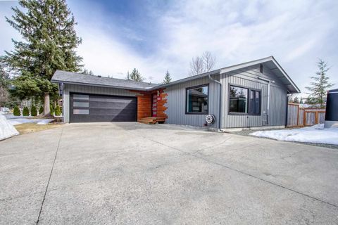 Photo of 9362 Rivercourt Way, Juneau, AK 99801 (MLS # 260262)