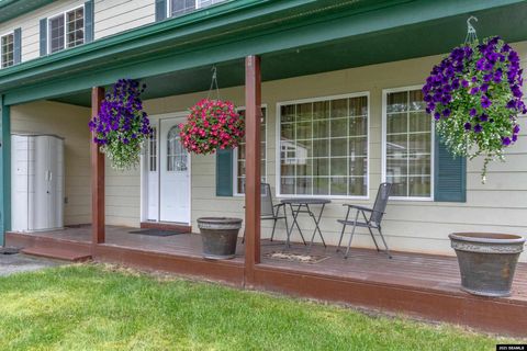 Photo of 4920 Steelhead Street, Juneau, AK 99801 (MLS # 25657) Photo of 4920 Steelhead Street, Juneau, AK 99801 (MLS # 25657)