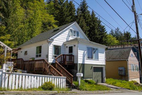 Photo of 1250 Millar Street, Ketchikan, AK 99901 (MLS # 260421)