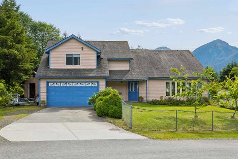 Photo of 4500 Robbie Road, Juneau, AK 99801 (MLS # 260728)