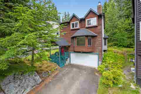 Photo of 4526 Chelsea Court, Juneau, AK 99801 (MLS # 260621)