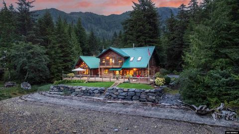 Photo of 10413 Point Susan Road, Ketchikan, AK 99901 (MLS # 25756)