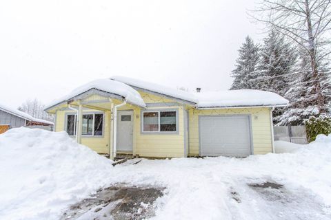 Photo of 3857 Melrose Street, Juneau, AK 99801 (MLS # 260185)
