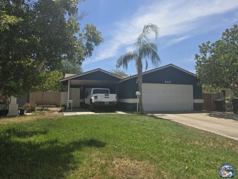 Photo of 636 Emilia Dr, Calexico, CA 92231 (MLS # 26864137IC)