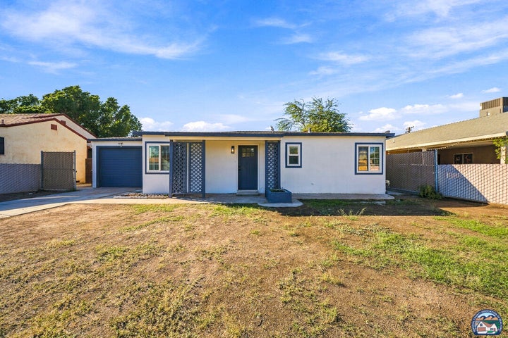 Photo 1 of 27 — 414 W C St, Brawley, CA 92227