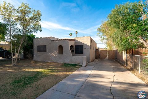Photo of 1270 W Brighton Ave, El Centro, CA 92243 (MLS # 26662875IC)