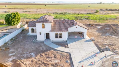 Photo of 1369 Vista Verde Dr, Holtville, CA 92250 (MLS # 26835001IC)