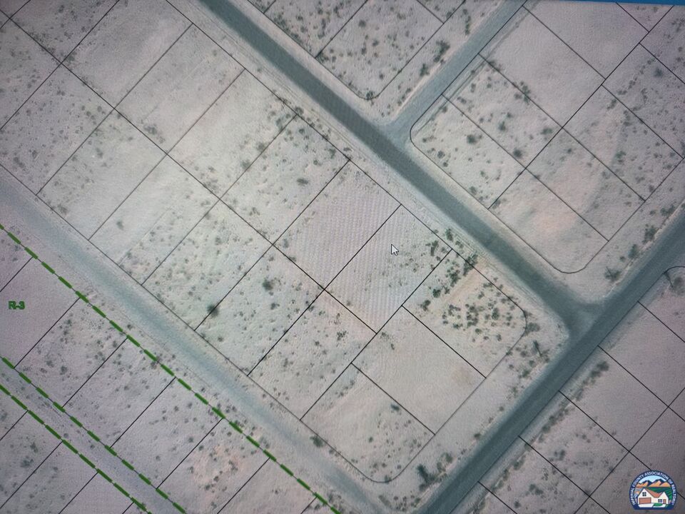 Photo 1 of 4 — 2571 Atlantic Blvd, Salton City, CA 92274