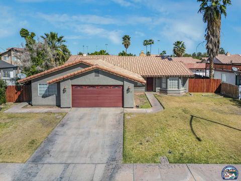 Photo of 1113 Camilia St, Calexico, CA 92231 (MLS # 26669355IC)