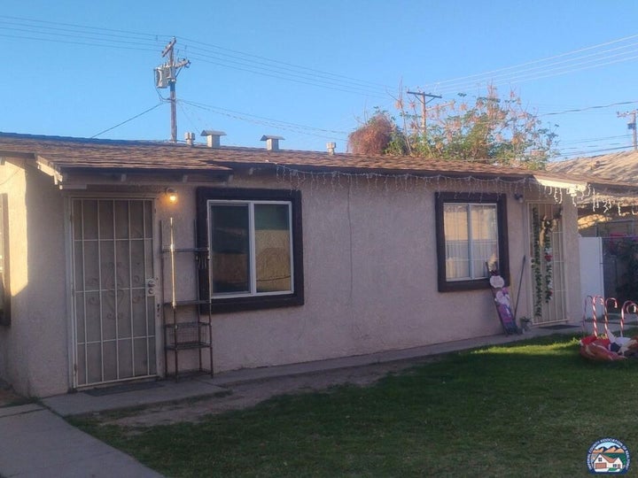 Photo 1 of 9 — 206   B St, Brawley, CA 92227