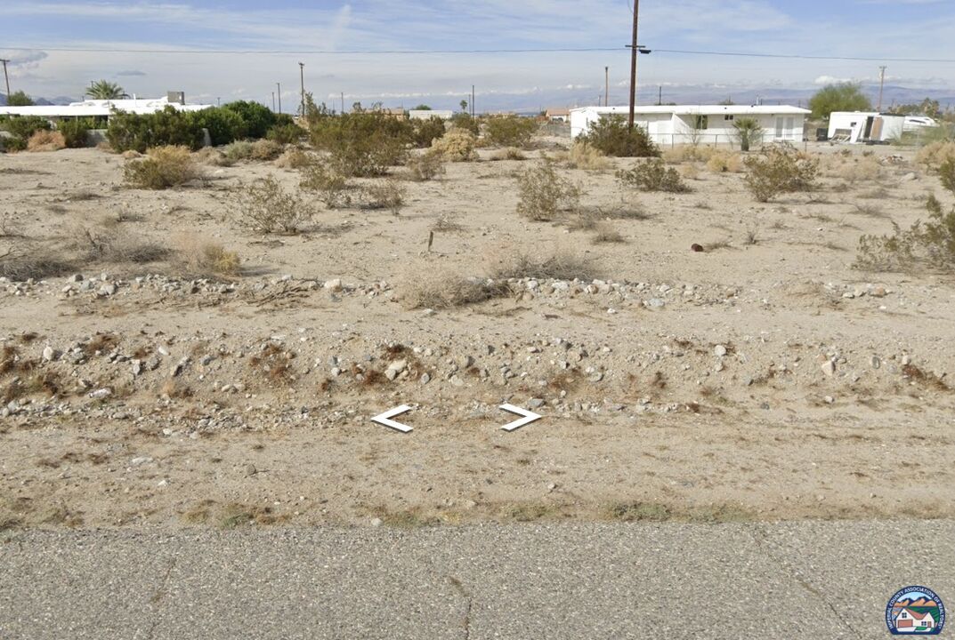 2451   Marlin Dr - Photo 2