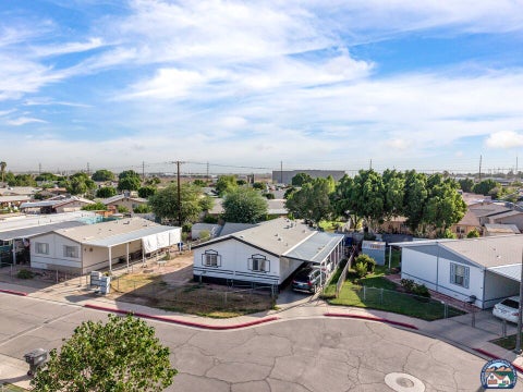 Photo of 950 N Imperial Ave #39, Brawley, CA 92227 (MLS # 26103911IC)