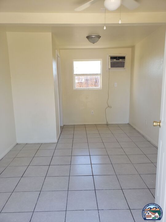 271  W 3rd St #3 - Photo 2