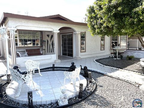 Photo of 937 Lacy Ave, Calexico, CA 92231 (MLS # 25577359IC)