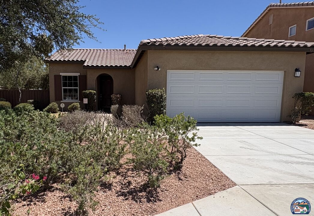 Photo 1 of 13 — 661 Costa Azul St, Imperial, CA 92251