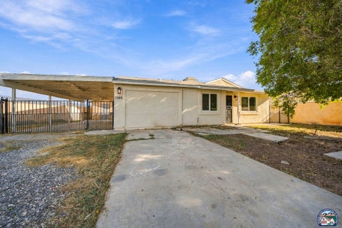 Photo of 1069 Mendoza St, Calexico, CA 92231 (MLS # 26990411IC)