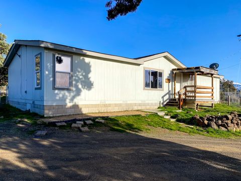 11125 Marble Ave, Montague, CA 96064 - MLS#: 20240261