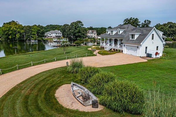 175 HIDDEN COVE DR, WHITE STONE, VA 22578 - Image 44b2c4df9c53323fd58fab6f5feb8fcf/3984651319
