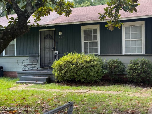 707 HILLMONT DR, JACKSON, MS 39209 - Image 0005401ac69e8d58b5c7c4fe7e144332/2065794331