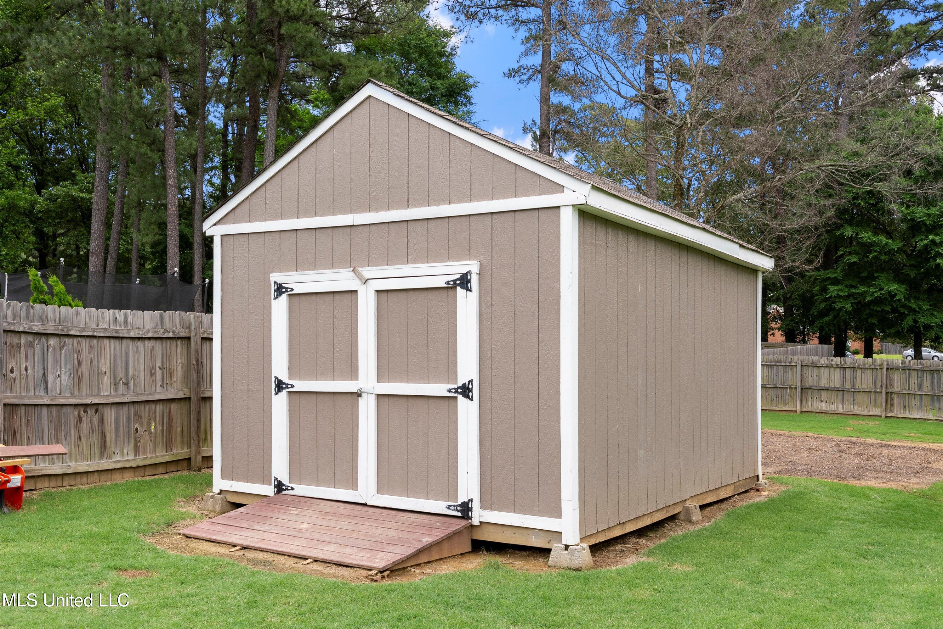9727 Dorothy Drive, Olive Branch, Mississippi image 29