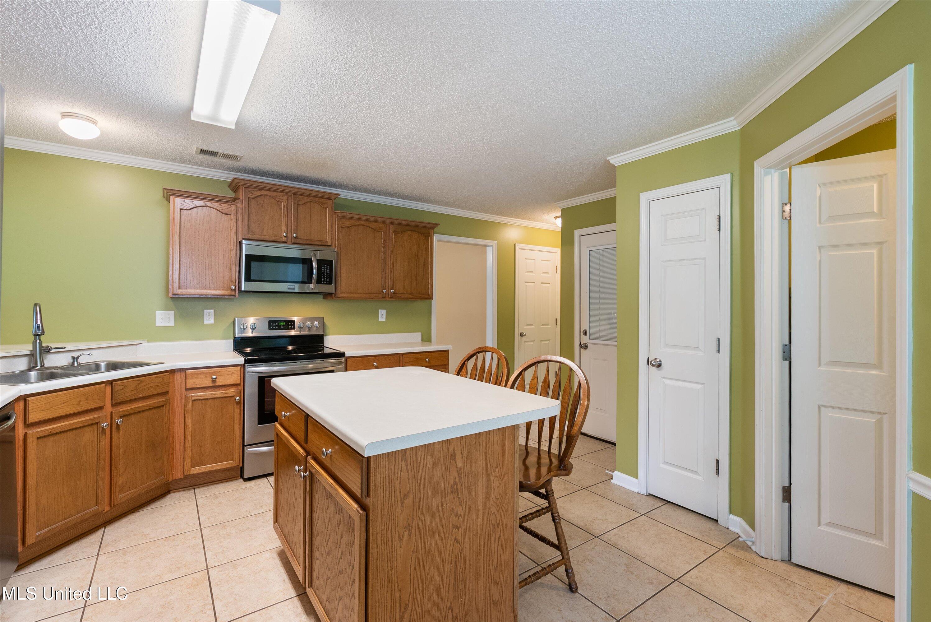 9727 Dorothy Drive, Olive Branch, Mississippi image 16