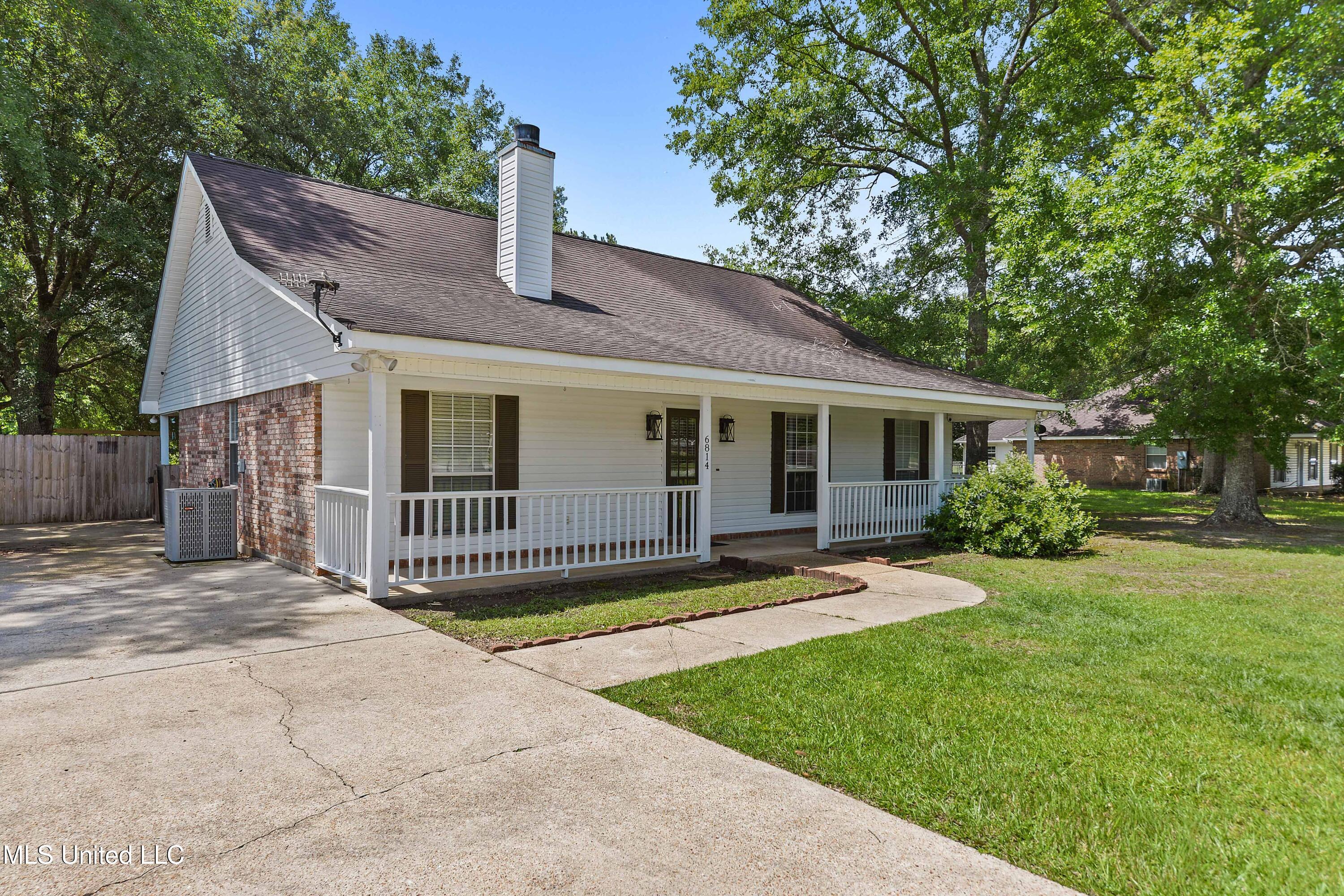 6814 Tanner Williams Road, Lucedale, Mississippi image 2