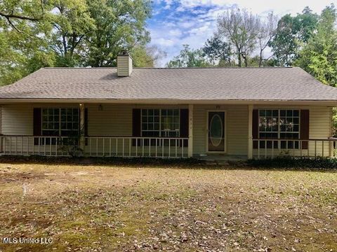 Homes For Sale - 1839 E Lakeshore Drive<br/> Carriere, MS 39426