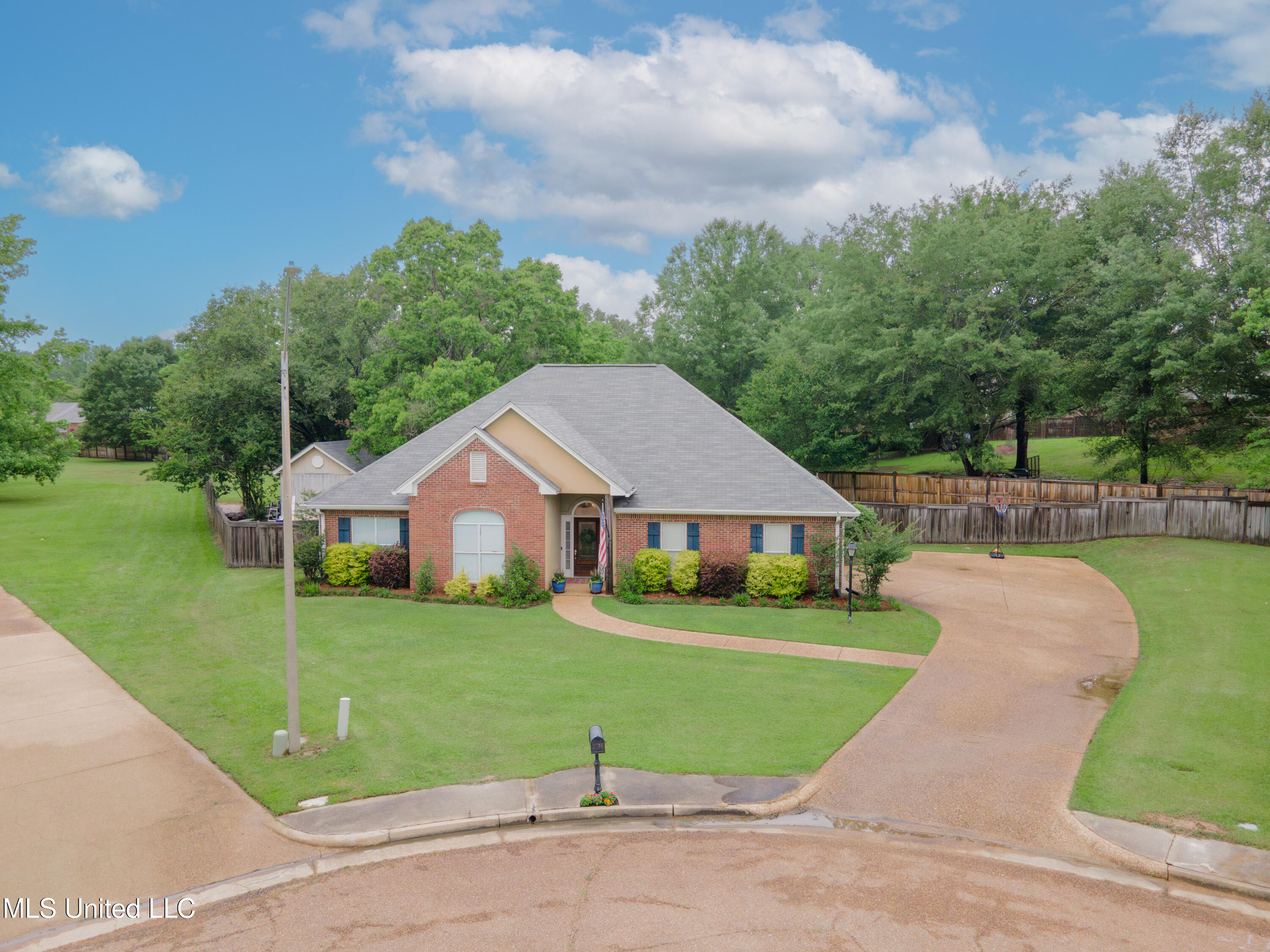 112 Buffalo Cove, Clinton, Mississippi image 8