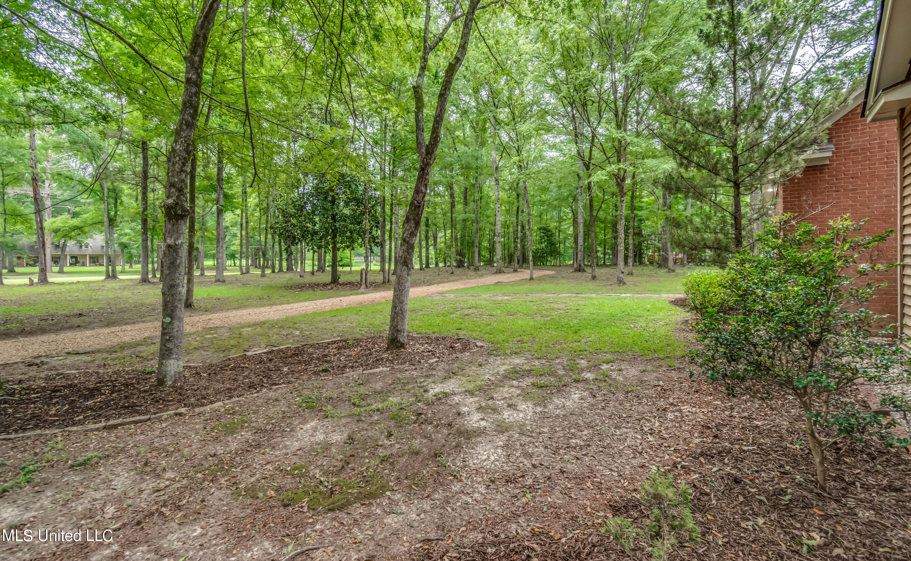 Terry, Mississippi 39170, United States, 3 Bedrooms Bedrooms, ,2 BathroomsBathrooms,Residential,Pending,54359