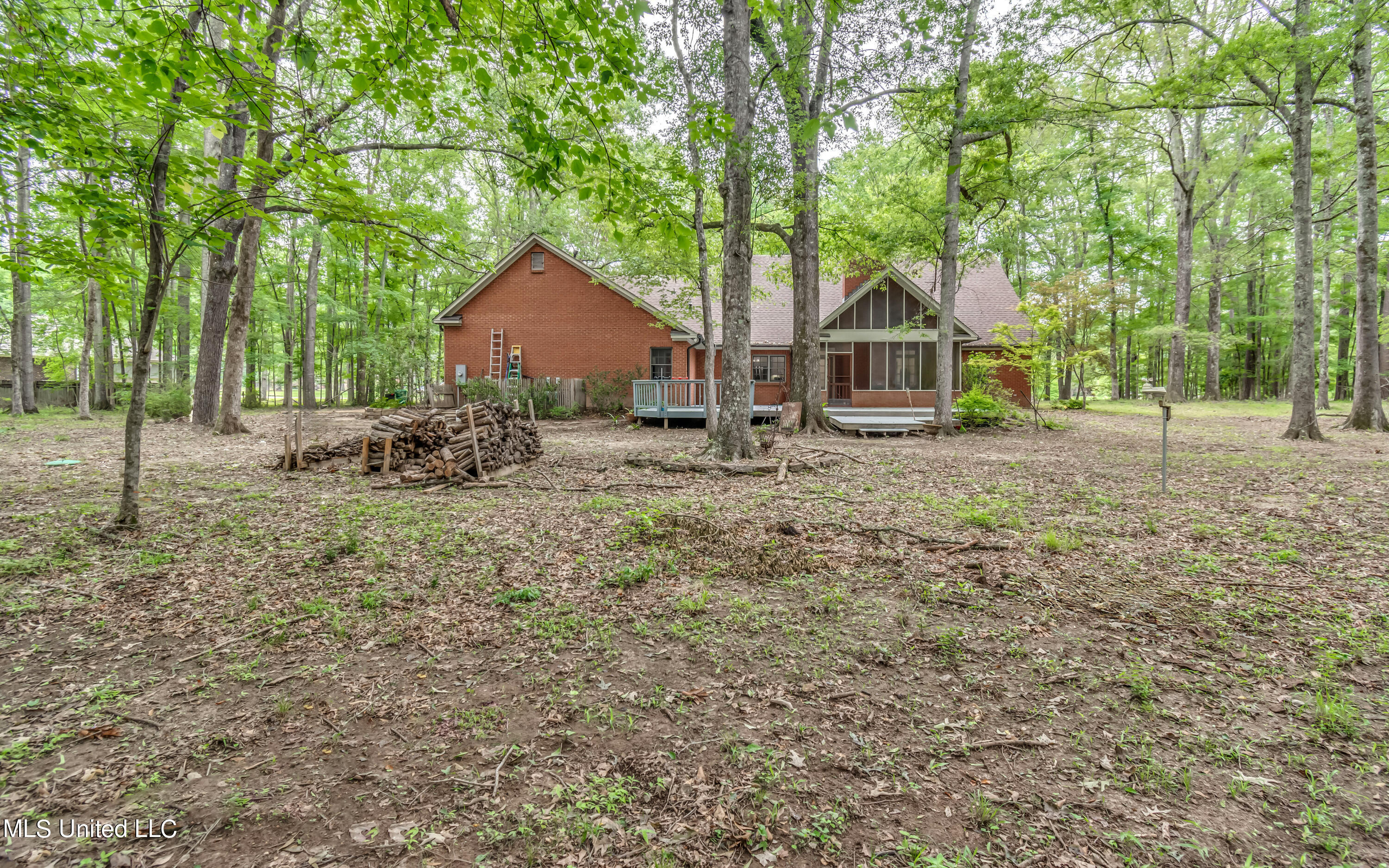 Terry, Mississippi 39170, United States, 3 Bedrooms Bedrooms, ,2 BathroomsBathrooms,Residential,Pending,54359