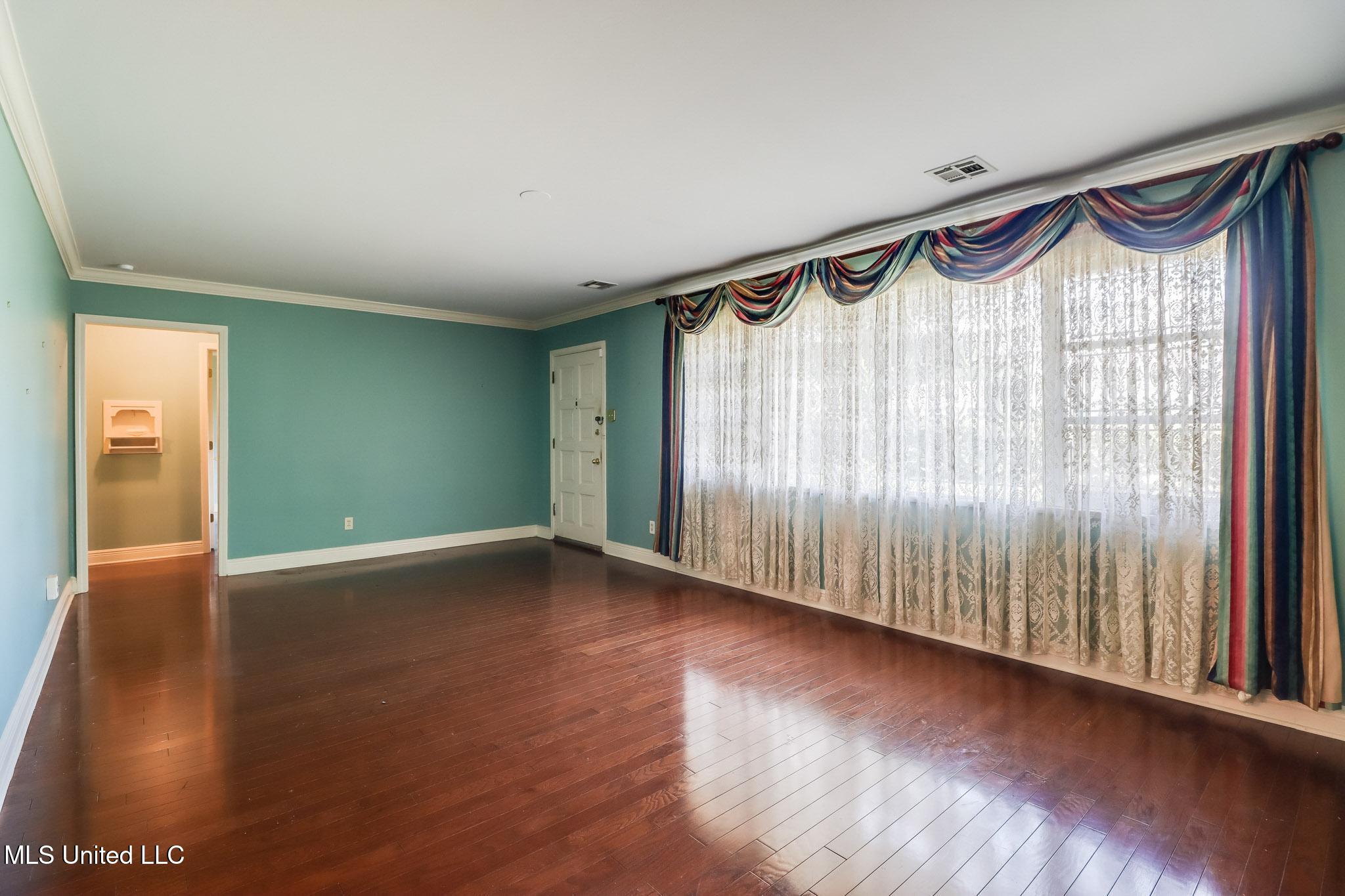 435 Forrest Avenue, Biloxi, Mississippi image 6