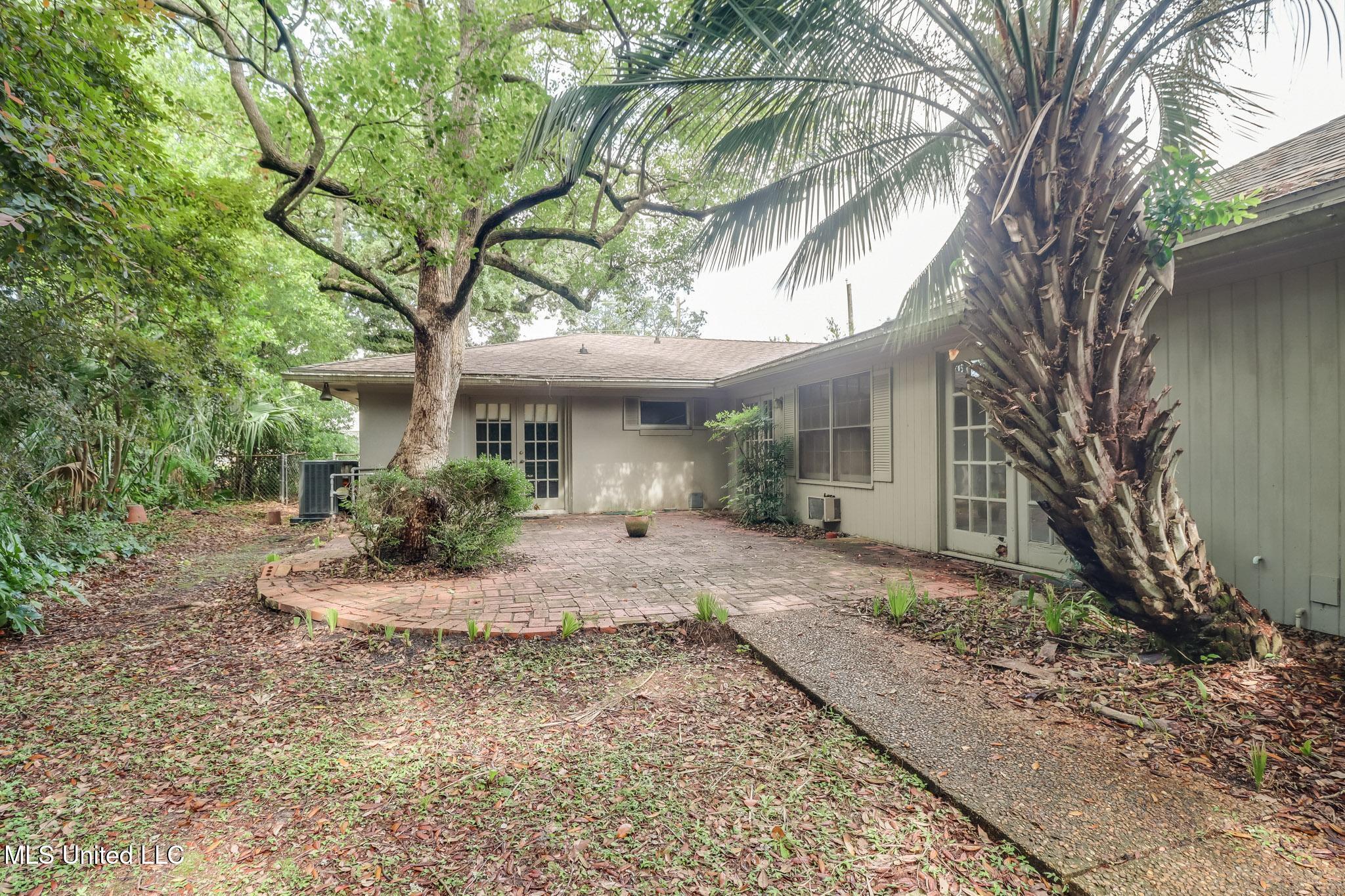 435 Forrest Avenue, Biloxi, Mississippi image 28