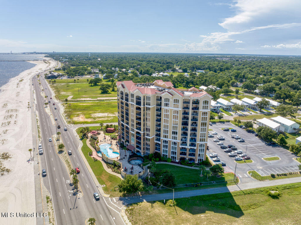 1200 Beach Drive #801, Gulfport, Mississippi image 1