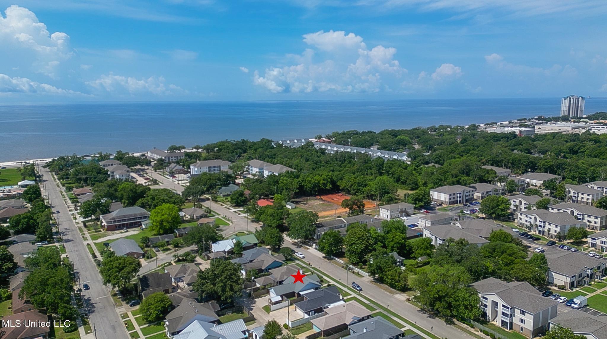 176 Briarfield Avenue, Biloxi, Mississippi image 24