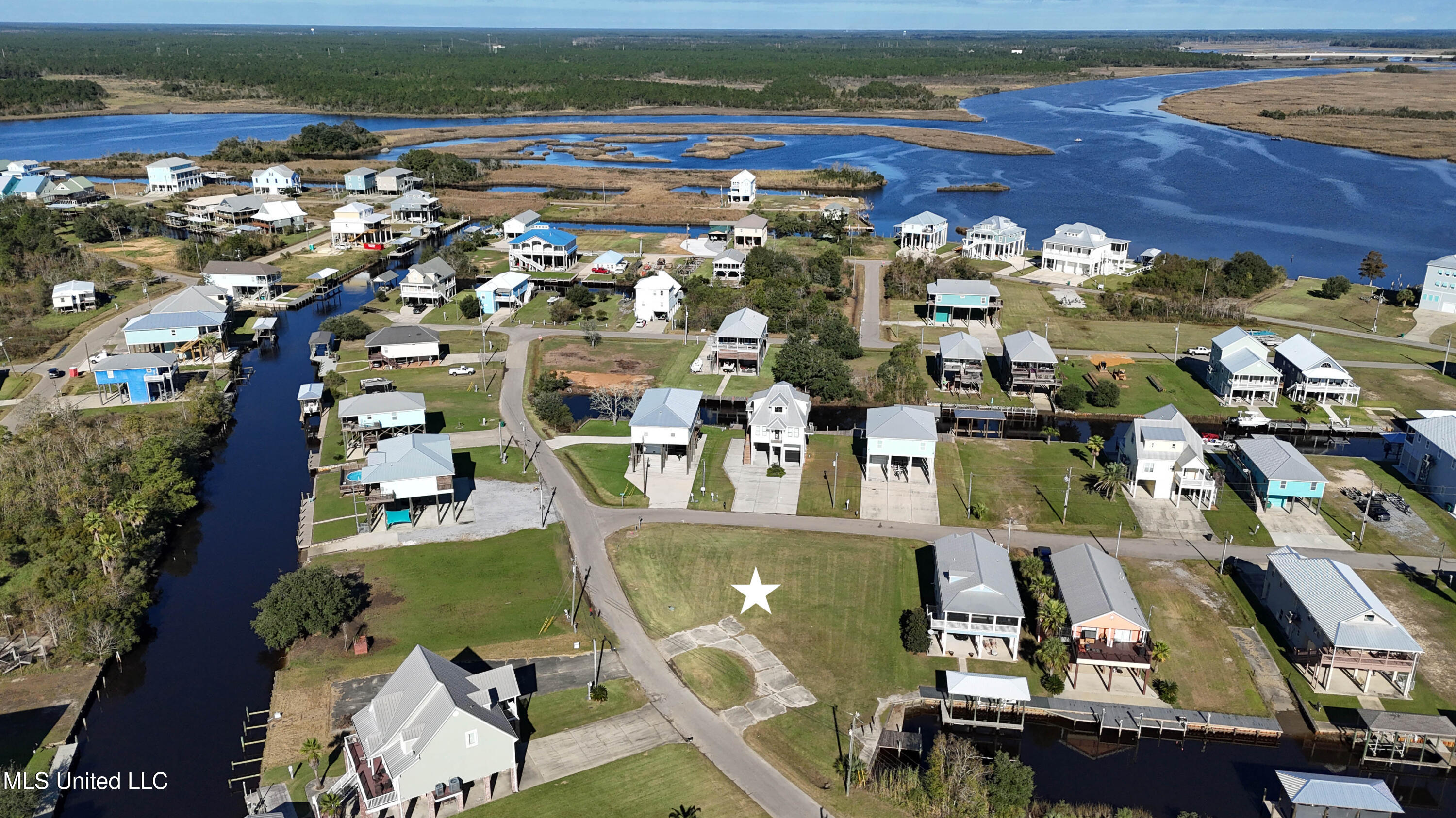 11145 Tahiti Street, Bay Saint Louis, Mississippi image 8