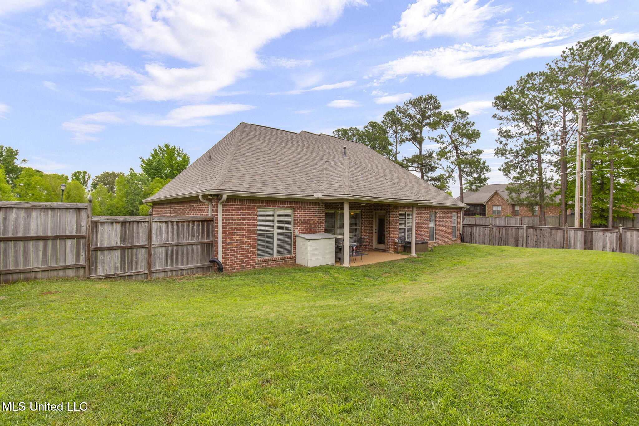 101 Marion Drive, Clinton, Mississippi image 40