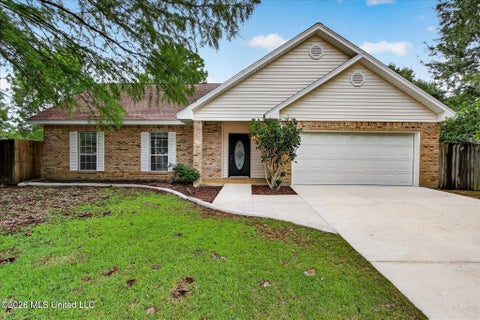 Homes For Rent - 8519 Op La Way<br/> Diamondhead, MS 39525