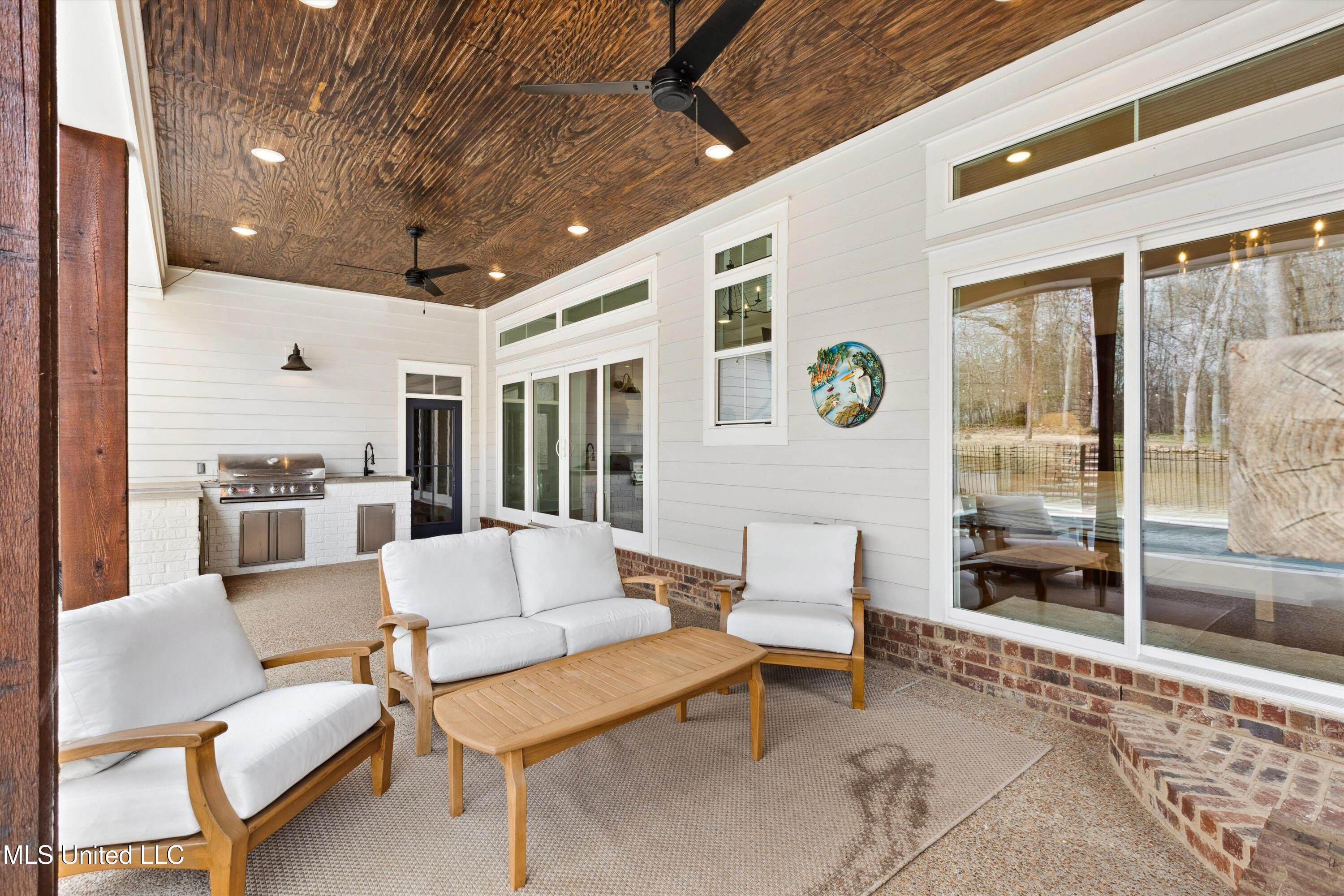 2848 S Cypress Lake Dr Drive, Olive Branch, Mississippi image 37