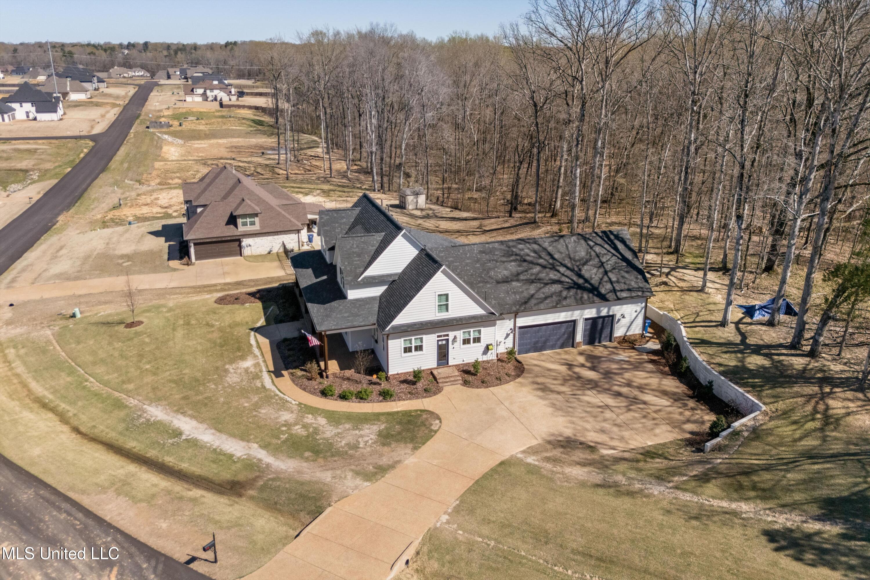 2848 S Cypress Lake Dr Drive, Olive Branch, Mississippi image 40
