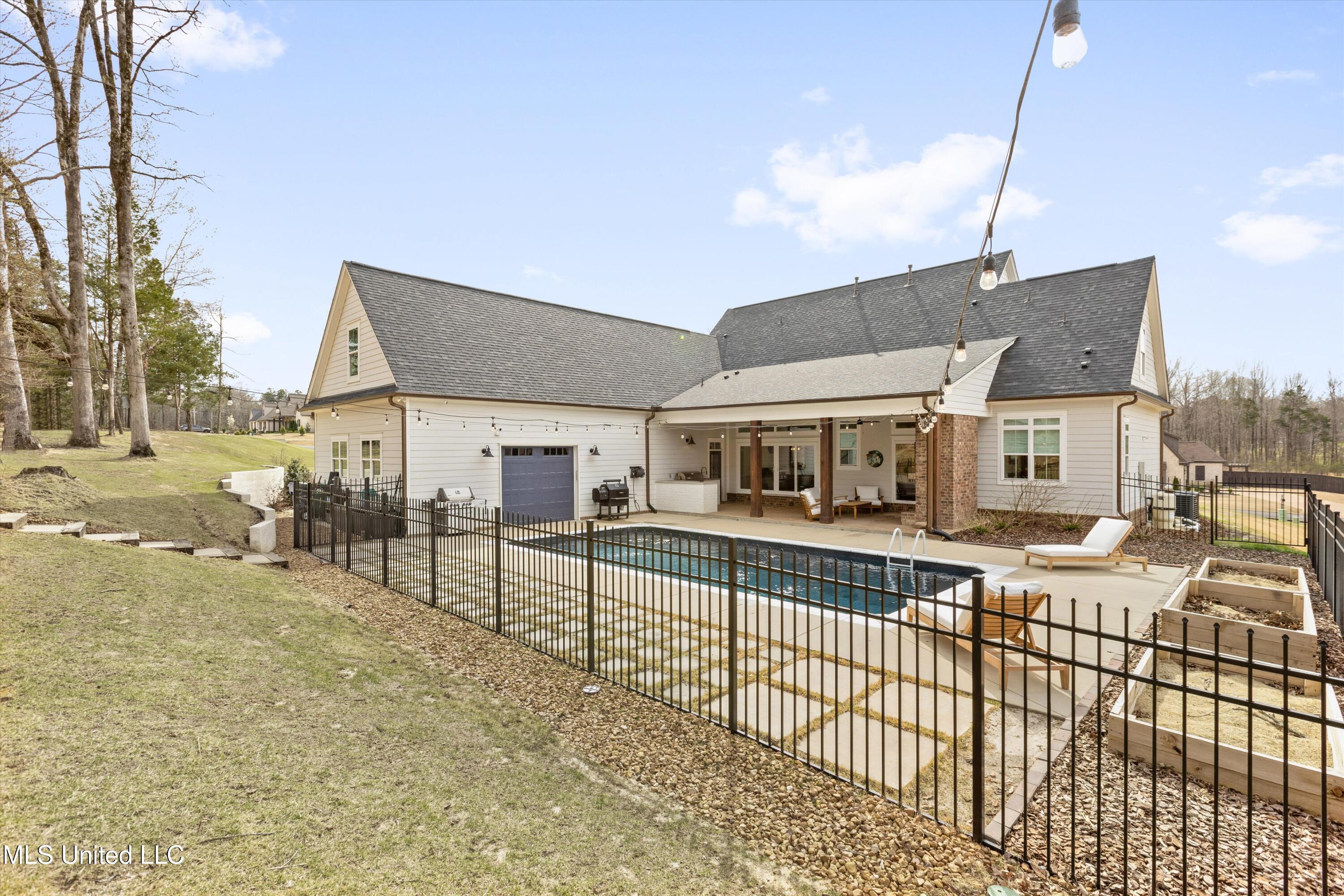 2848 S Cypress Lake Dr Drive, Olive Branch, Mississippi image 38