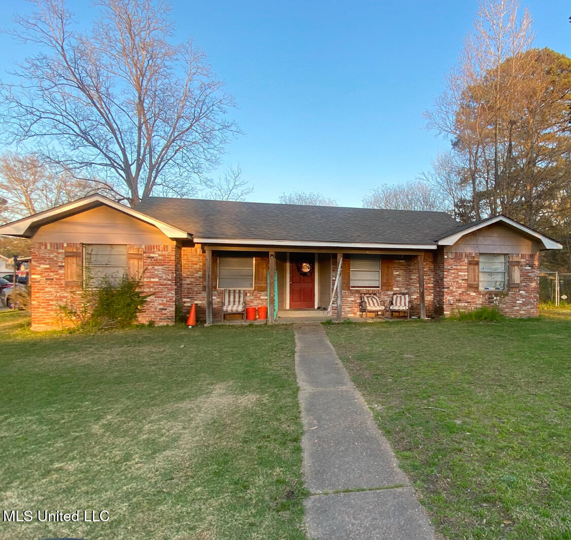 170 Belaire Drive, Pearl, Mississippi image 1